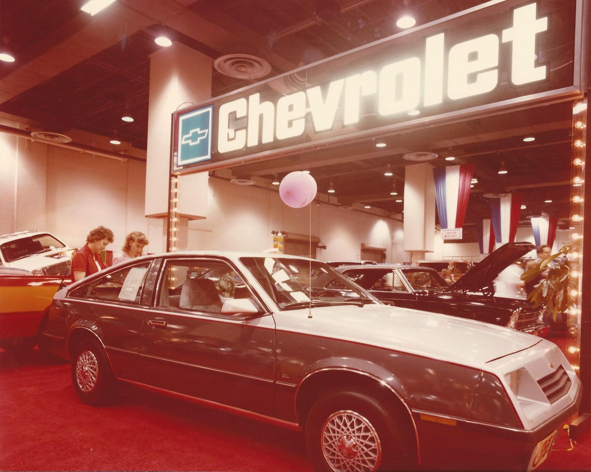 1982 Chevrolet display pic 6